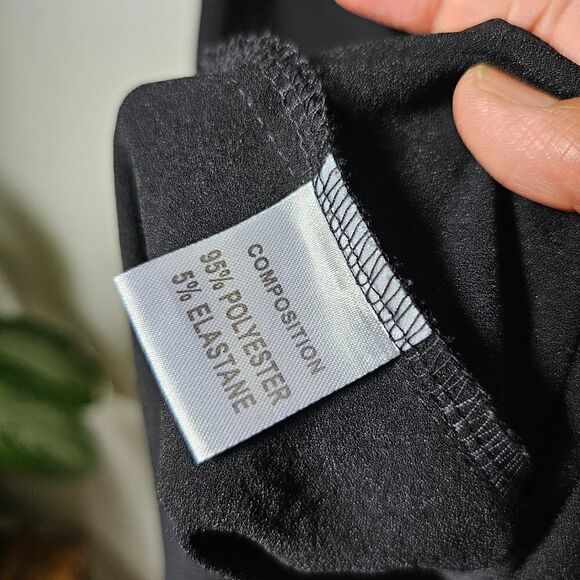 EUC BLACK BUTTON DOWN TANK SHORT DRESS SIZE M - Picture 9 of 9